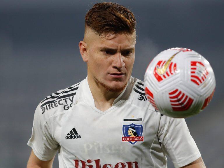 24 de Julio del 2021/SANTIAGOLeonardo Gil(c) ,durante el partido valido por la duodécima fecha del Campeonato Nacional AFP PlanVital 2021, entre Colo Colo vs Audax Italiano, disputado en el Estadio Monumental.
FOTO:FRANCISCO LONGA/AGENCIAUNO
