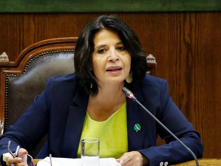 RN anuncia acusación constitucional contra ministra de Justicia tras error en lista de indultados