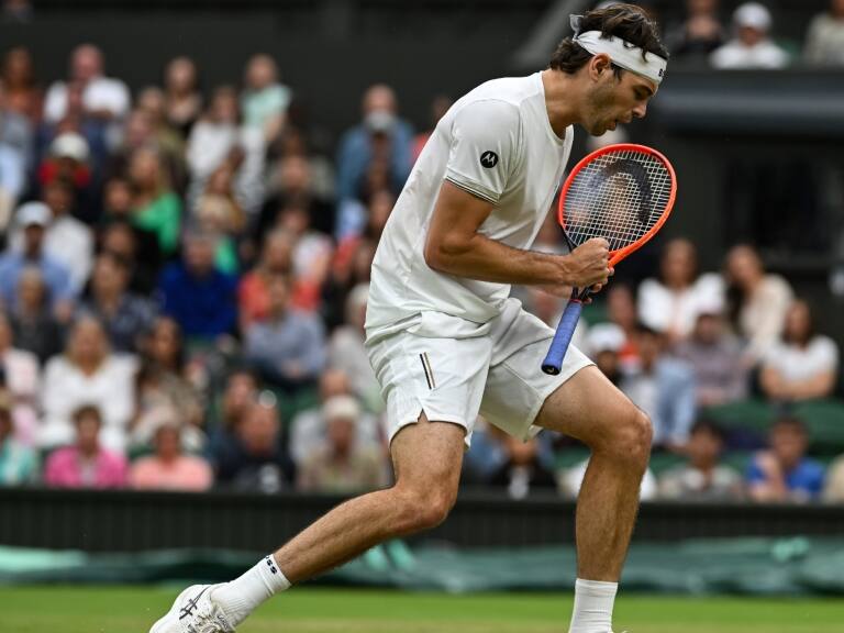 Taylor Fritz protagoniza gran remontada ante Alexander Zverev para eliminar al alemán en Wimbledon