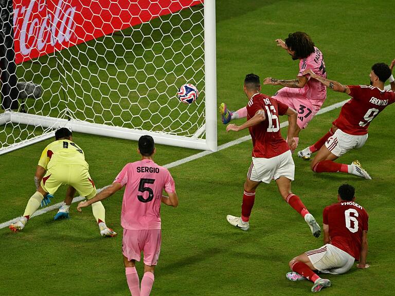 Maxi Falcón sacó aplausos salvando al Inter Miami en el Mundial de Clubes