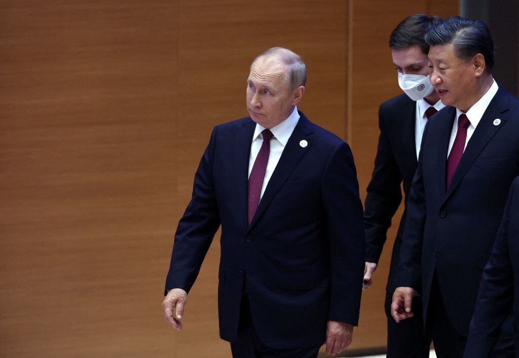 Los presidentes Xi Jinping y Vladimir Putin en evento del SCO en Uzbekistán