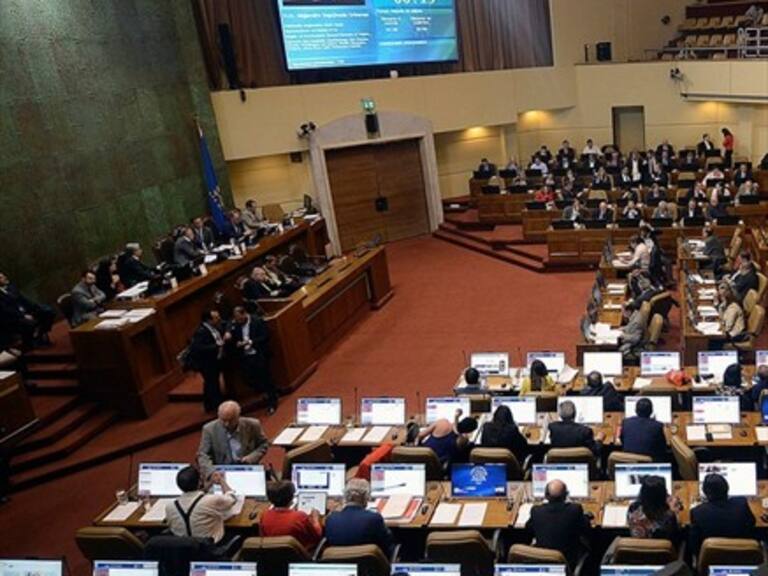 Cámara Baja sorteó diputados que analizarán acusación constitucional contra Sebastián Piñera