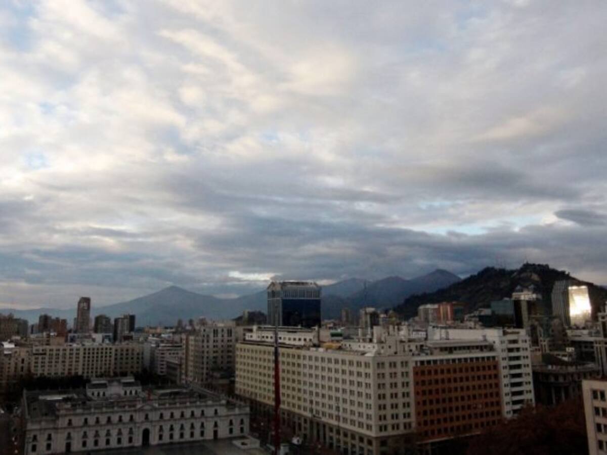 Revisa el pronóstico del tiempo para este martes 28 de noviembre en Santiago y el resto del país