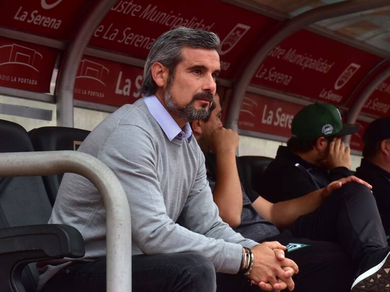 Miguel Ramírez: En este momento el técnico ideal para Colo Colo es Claudio Borghi