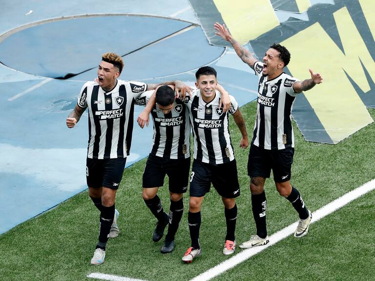 Botafogo sufre sensible baja en su delegación para enfrentar a la U en Santiago