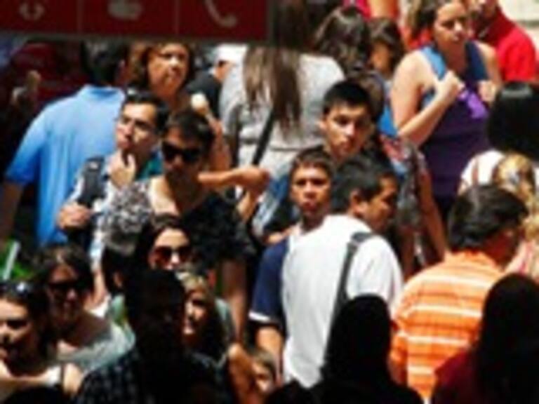 Conadecus criticó ausencia de políticas para controlar nivel de endeudamiento