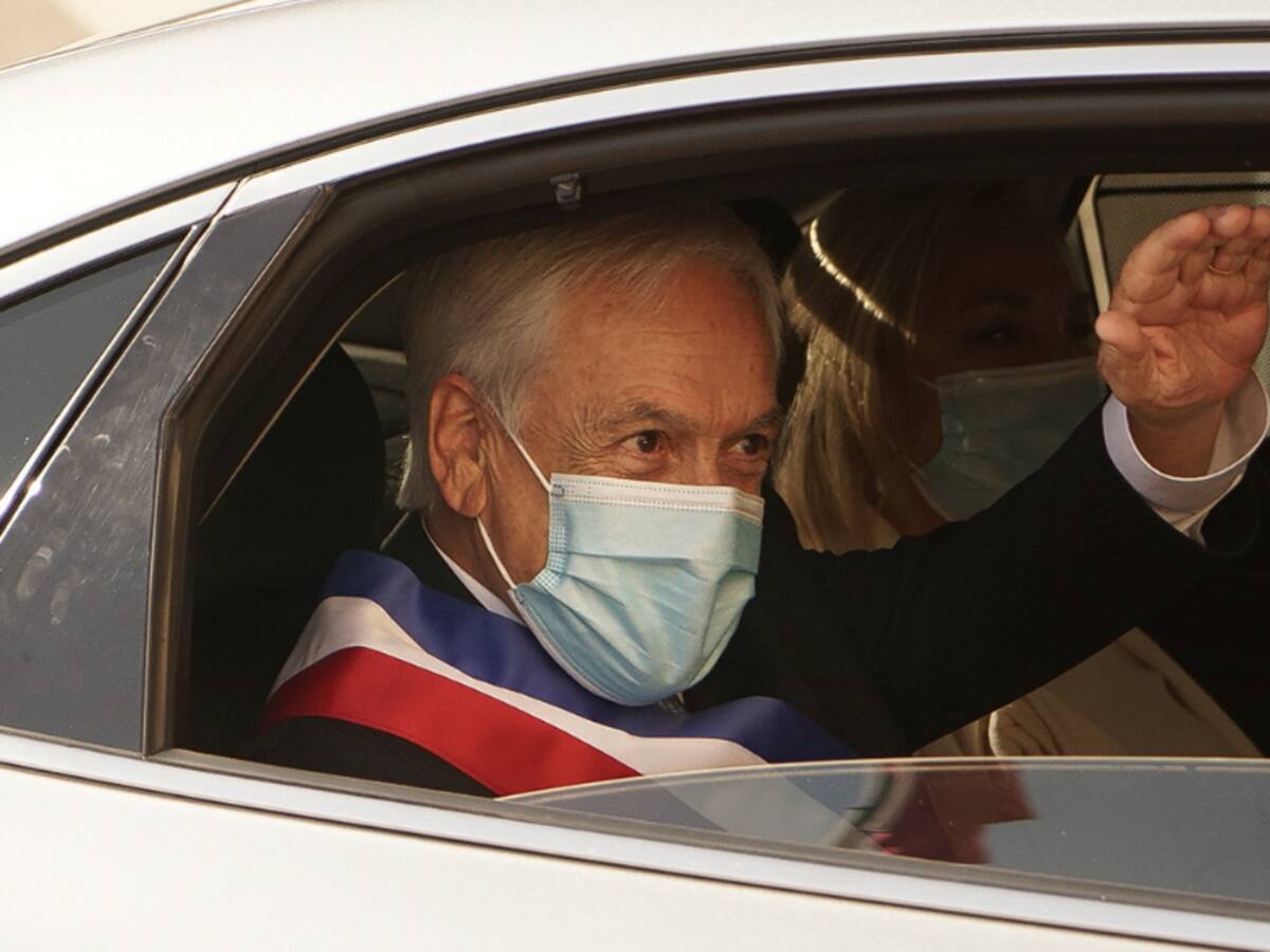 Sobreseen a expresidente Piñera en caso de omisión de denuncia en supuestos delitos en el Ejército
