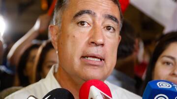 “Lo vengo diciendo el día uno y lo voy a cumplir”: Mario Desbordes anuncia su primera medida tras ser electo alcalde de Santiago