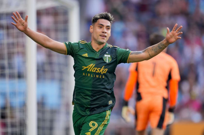 Felipe Mora sigue en racha y volvió a anotar en la MLS de Estados Unidos
