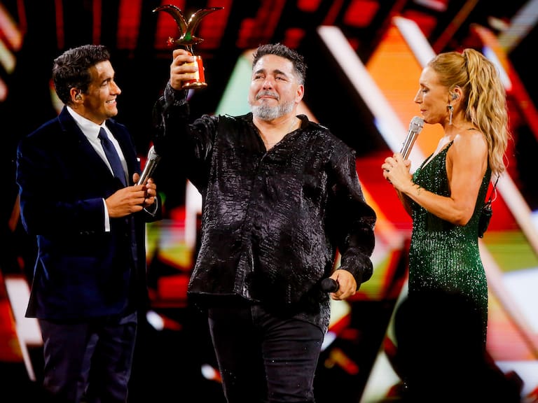 Apeló a la nostalgia: Rodrigo Villegas dominó al ‘Monstruo’ del Festival de Viña