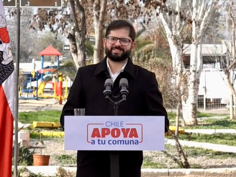 Presidente Boric se abre a reunión con alcaldes tras carta presentada por crisis de seguridad