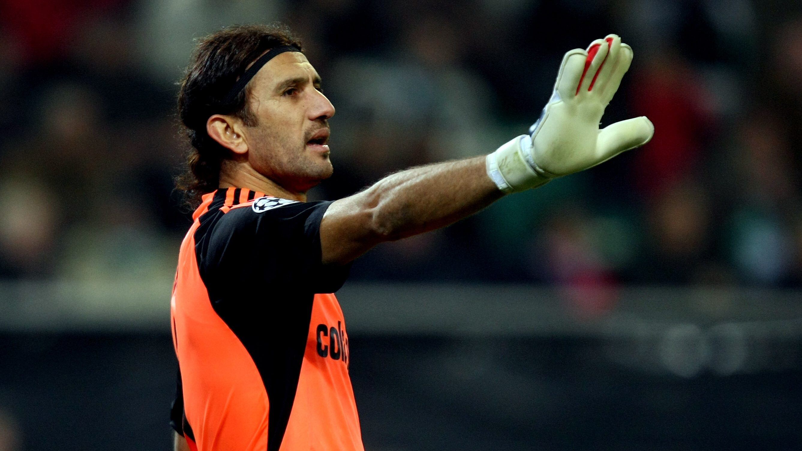 WOLFSBURG, GERMANY - OCTOBER 21: Ruestue Recber, goalkeeper of Besiktas gestures during the UEFA Champions League Group B first leg match between VfL Wolfsburg and Besiktas at the Volkswagen Arena on October 21, 2009 in Wolfsburg, Germany. (Photo by Martin Rose/Bongarts/Getty Images)