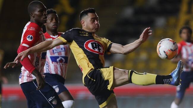 16 DE DICIEMBRE DE 2020/COQUIMBO, durante el partido valido por los cuartos de final vuelta de la Copa Conmebol Sudamericana 2020, entre Coquimbo Unido y Junior de Barranquilla, disputado en el Estadio Francisco Sanchez Rumoroso.
FOTO: STAFF IMAGES/CONMEBOL VIA AGENCIAUNO