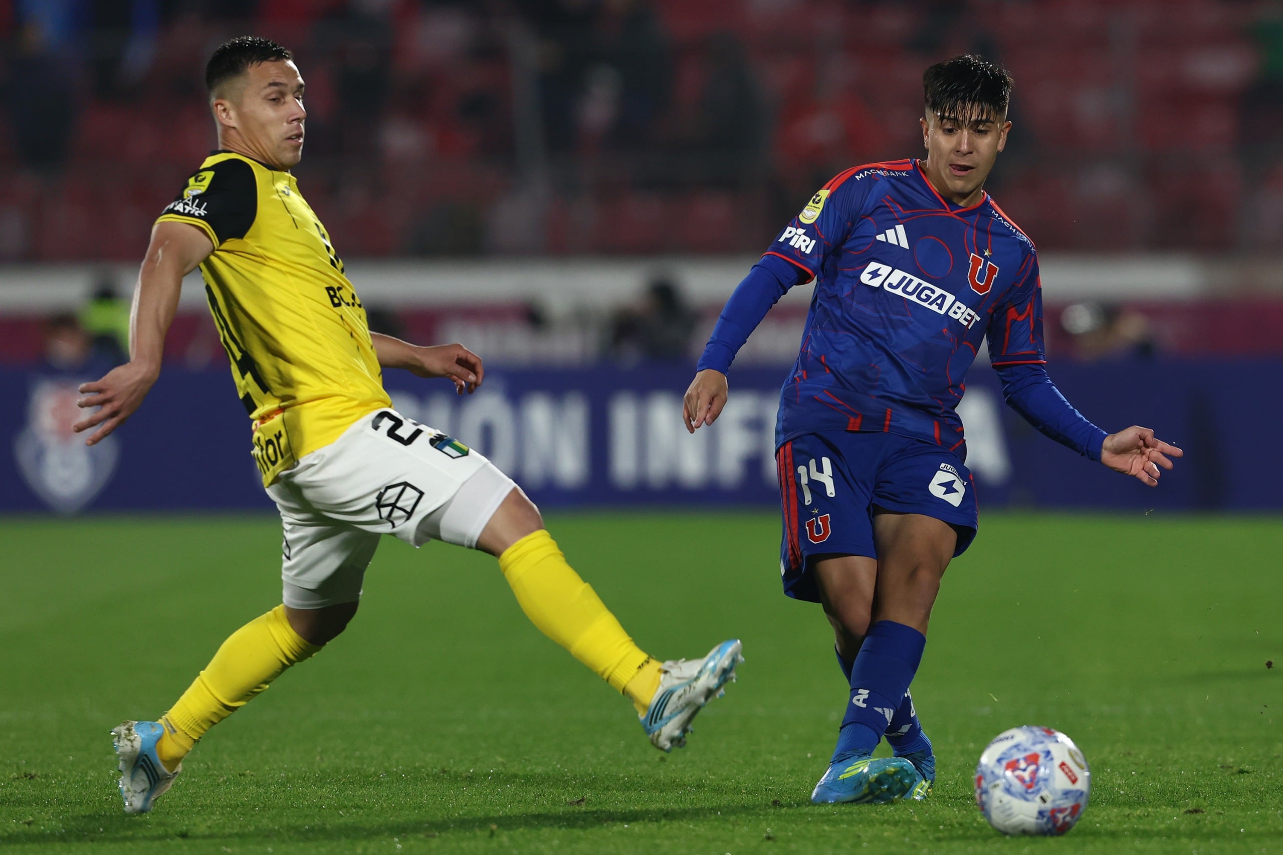 Universidad de Chile y O'Higgins ponen al día la Liga de Primera 2026