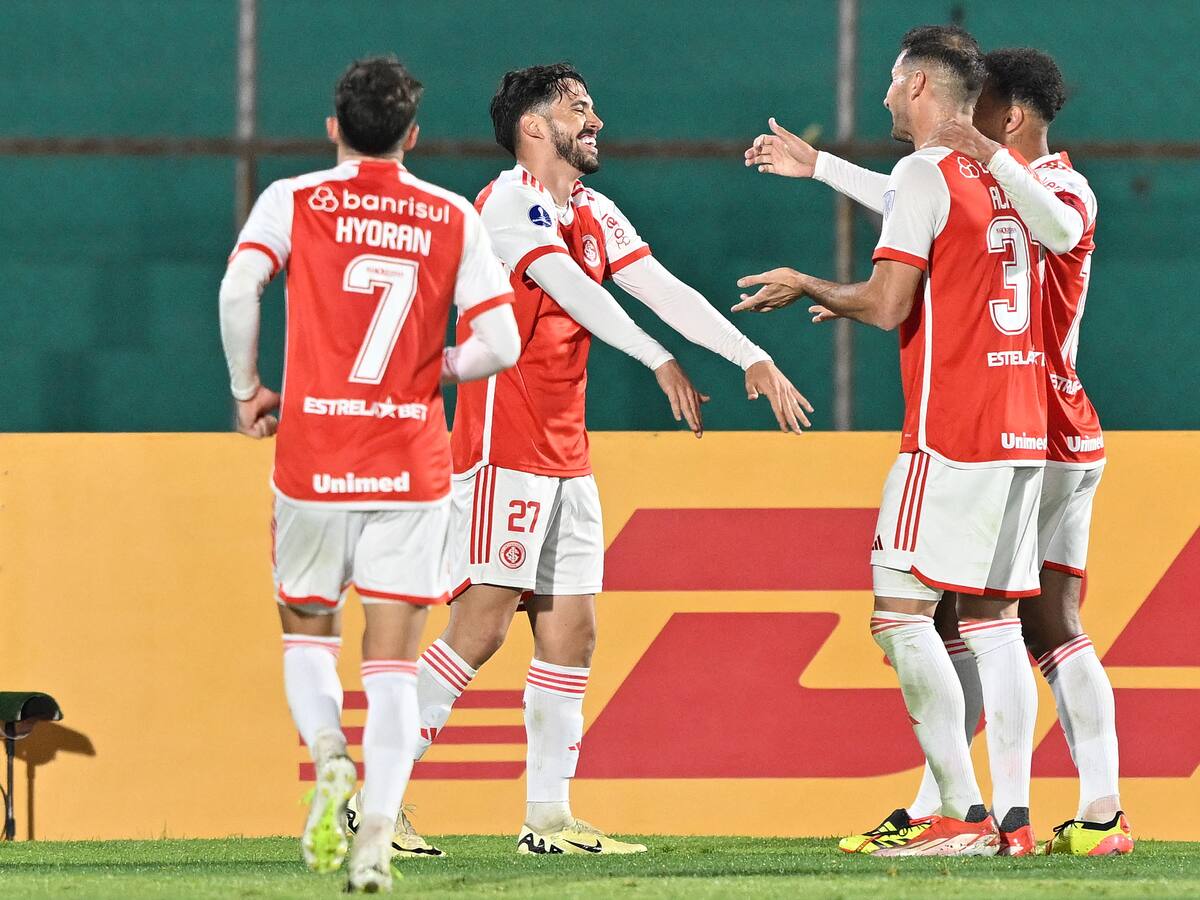 Un ‘Príncipe’ por su corona: Internacional derrotó a Delfín y se metió en los play-offs de la Copa Sudamericana