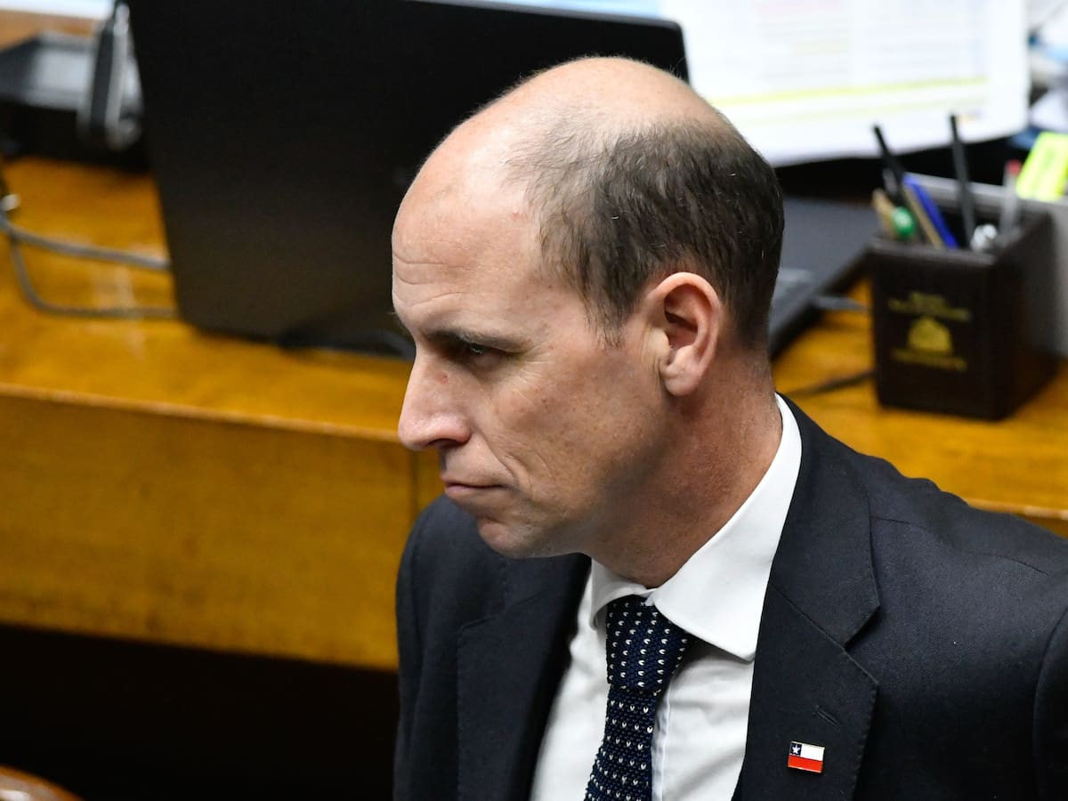 “Chile sí está preparado”: ministro Arrau revela el estricto régimen que enfrentarán los cabecillas del Tren de Aragua