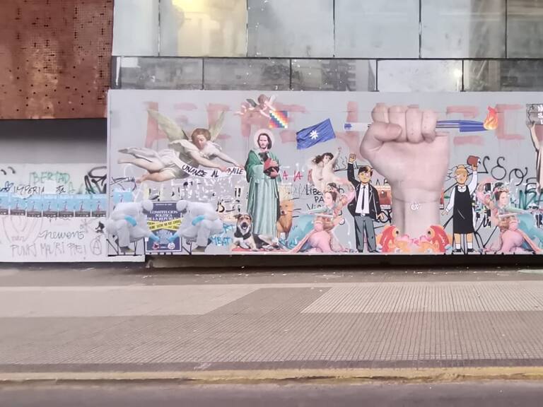 El 18-O desde el arte: "Trajo un boom de creatividad gigante y la calle tomó protagonismo"