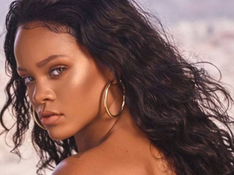 Pequeña niña causa furor en redes sociales debido a su impactante parecido con Rihanna