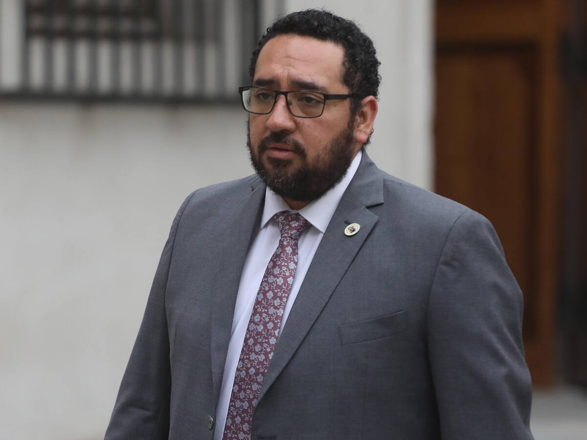 Ministro de Educación criticó el elevado sueldo que la USS le daba a Cubillos: “Hay una desproporción respecto a otras instituciones”