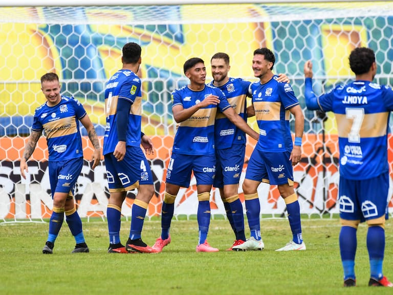 Everton irá por otro argentino para su banca: acuerdo inminente