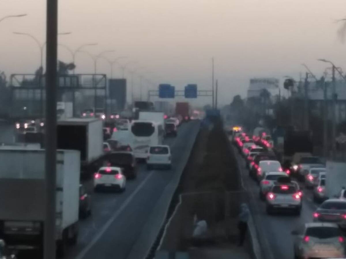 Accidente de tránsito en San Bernardo ocasionó gran congestión en la ruta 5 Sur en dirección al norte