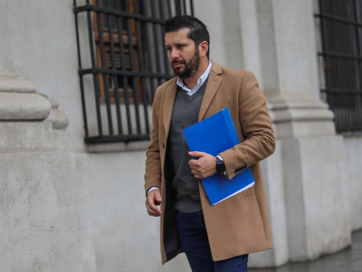 Alcalde de Padre Hurtado reprocha la demolición de viviendas en tomas: “Es un error de proporciones demoler y desalojar sin un plan de reubicación”