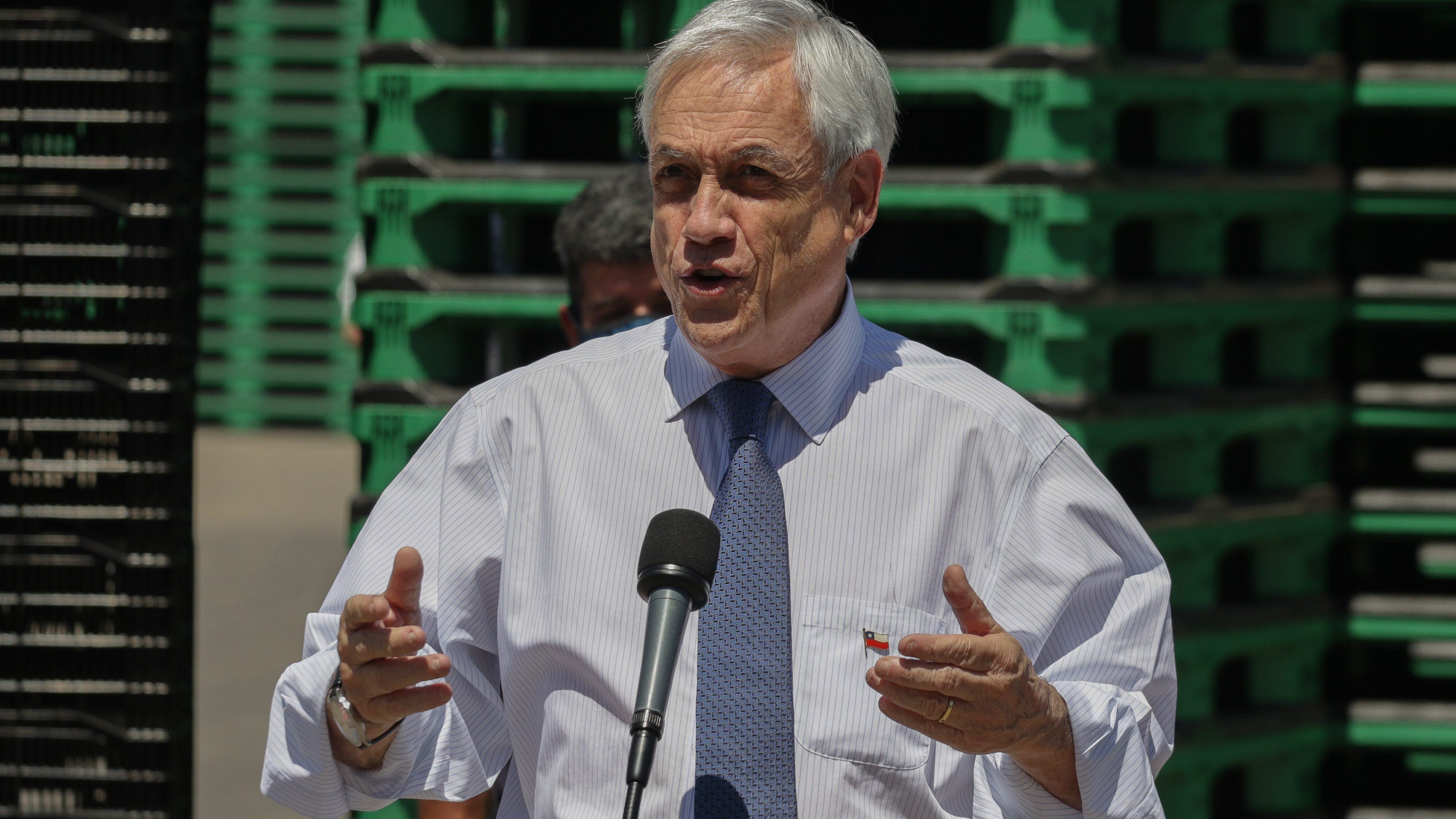 Presidente Sebastián Piñera pidió a parlamentarios que no acusen "a una persona inocente" por Víctor Pérez