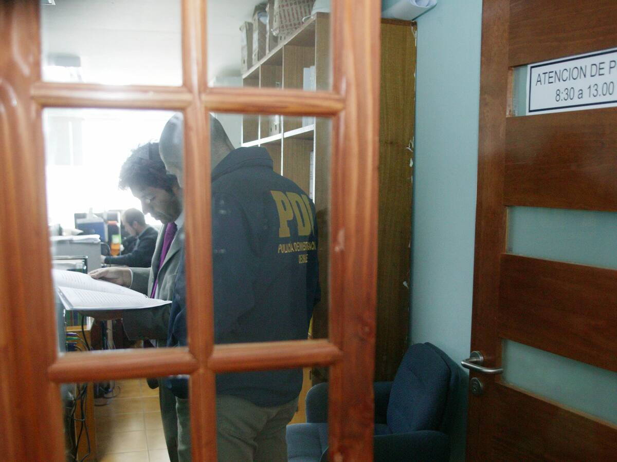 Hombre se declaró culpable de matar a otro en Pelluhue: detenido confesó golpearlo con un palo en la cabeza