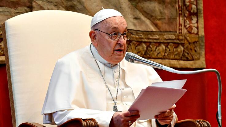 Papa Francisco pide prohibir la maternidad subrogada: en qué consiste y cuáles son sus argumentos en contra