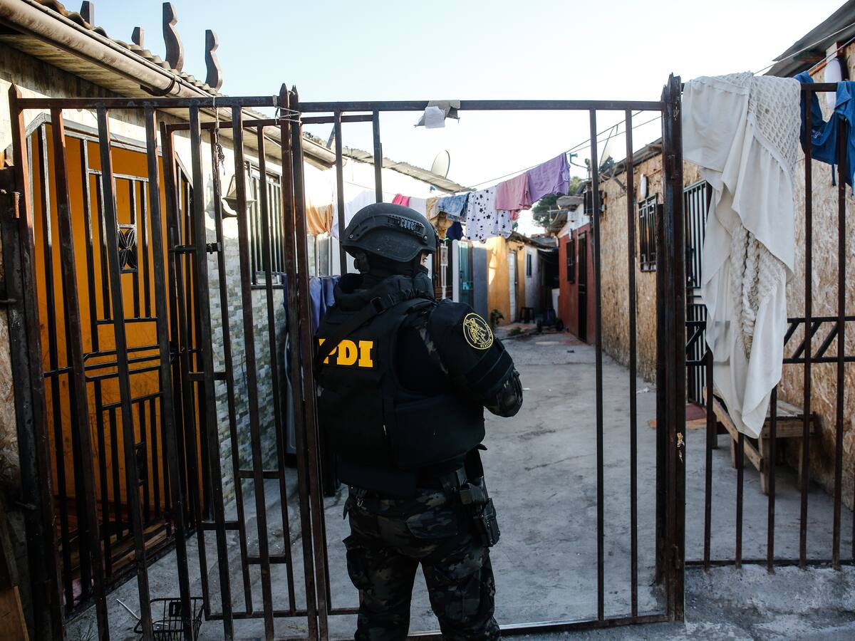 Al menos 30 casas allanadas: PDI despliega operativo masivo en la región Metropolitana y Valparaíso por ola de “turbazos”