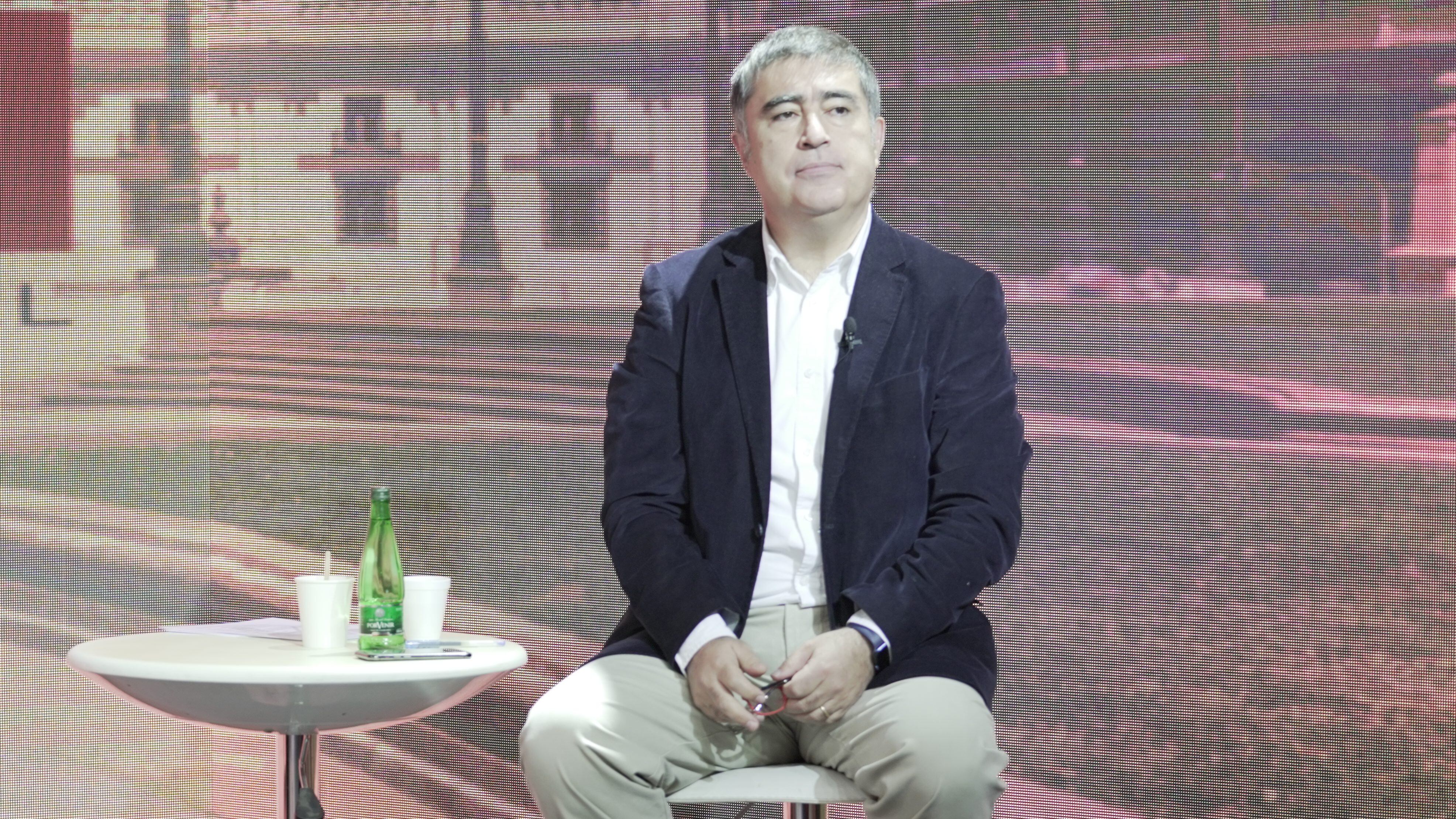 Mario Desbordes: "No saco nada con ser de clase media si las propuestas no reflejan que estoy conectado con lo que necesita el Chile real"
