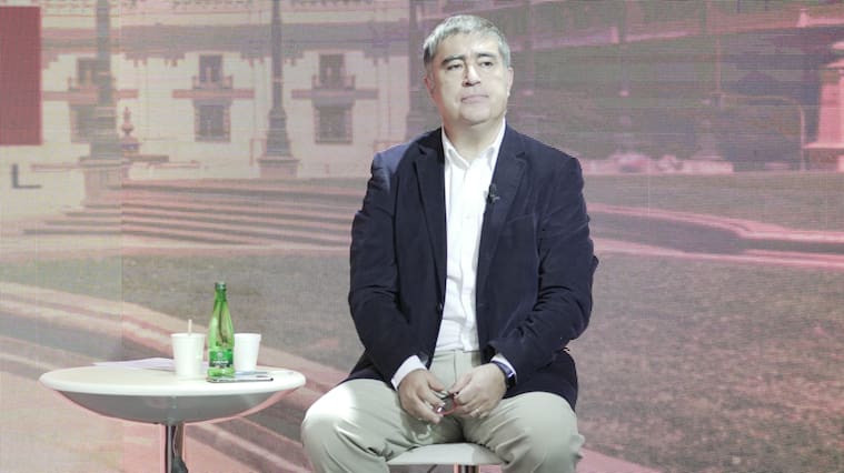 Mario Desbordes: "No saco nada con ser de clase media si las propuestas no reflejan que estoy conectado con lo que necesita el Chile real"