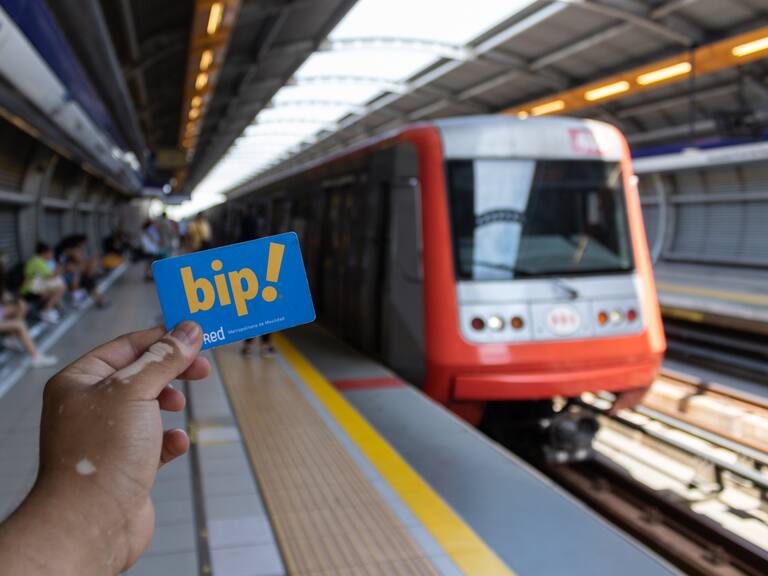 Ante alza de pasajes: este es el nuevo monto mensual que se debe alcanzar para tener viajes gratuitos e ilimitados