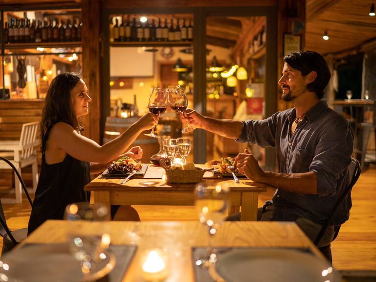 De Buenos Aires a Mendoza, un recorrido de vino y cocina de alto vuelo