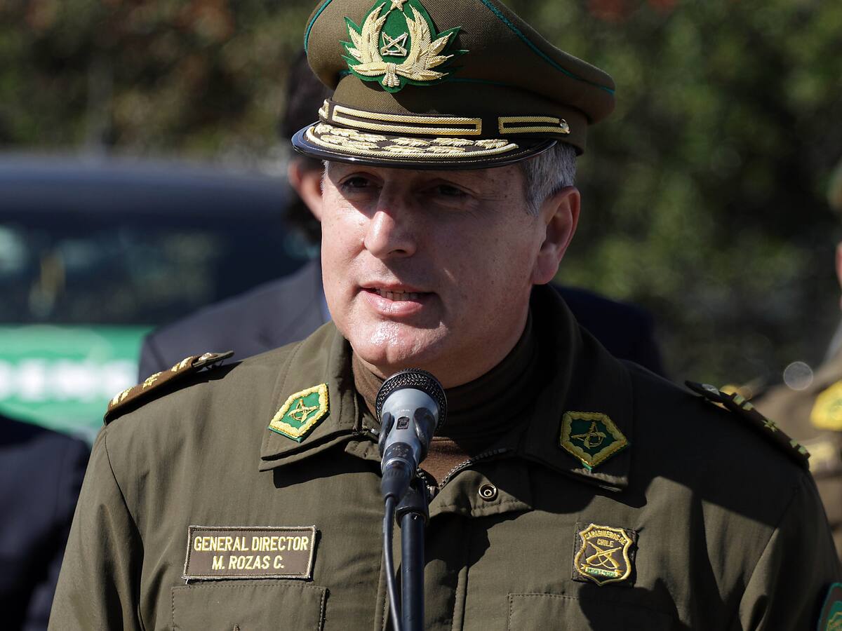 Presidente se refirió escuetamente a polémica por Academia de Carabineros: Decisión fue del general Mario Rozas
