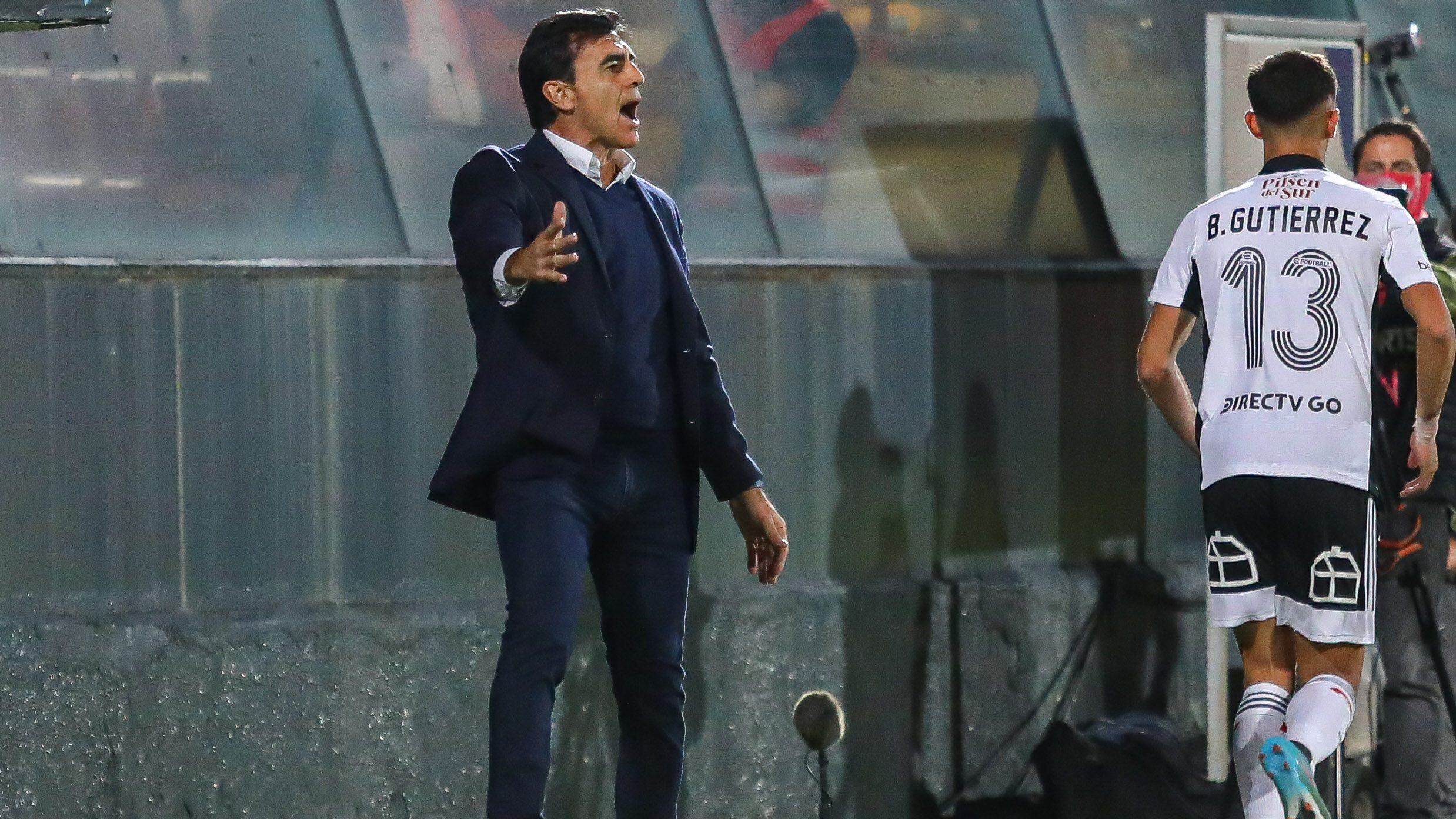 Gustavo Quinteros: "El partido se definió por una línea que traza el VAR"