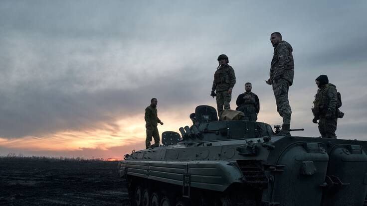 Fuerzas de Ucrania se retiran de Avdiivka ante el asedio de las fuerzas de Rusia