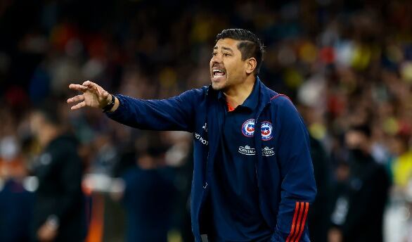 ¿Seguirá al mando de La Roja? La tremenda racha que cortó Nicolás Córdova en el duelo de Chile ante Ecuador