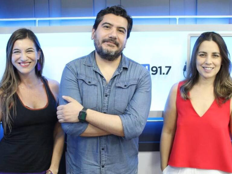 Francisco Aguirre presentó aplicaciones para el Día del amor y la amistad