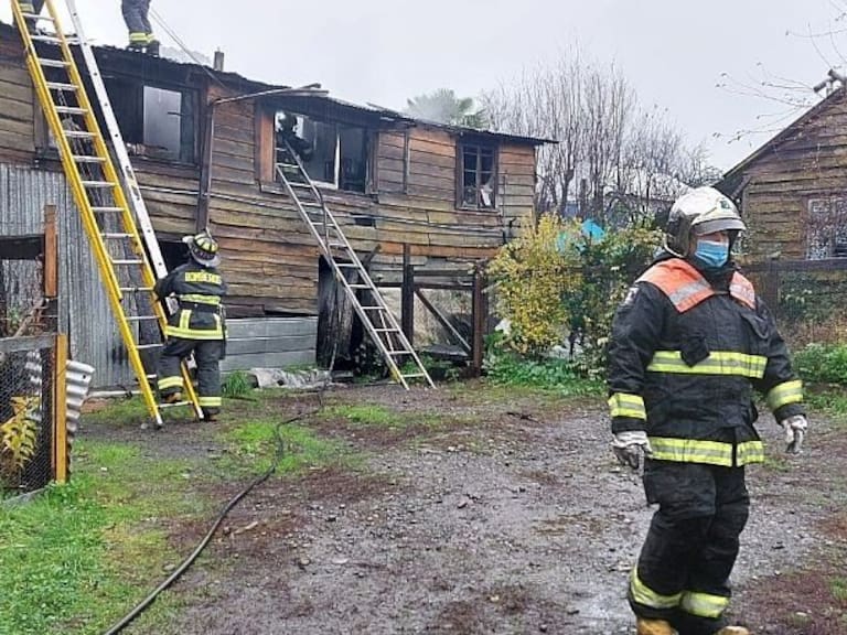 Adulto mayor fallece tras incendio de su vivienda en Osorno