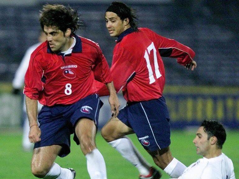 Clarence Acuña sobre Eduardo Berizzo: «Está haciendo todo lo posible para que Chile pueda clasificar al Mundial»