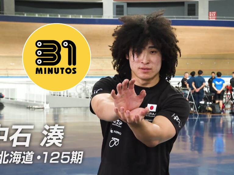 Ciclista japonés se gana el corazón de los chilenos por increíble parecido a personaje de 31 Minutos: “No lo conocía...”