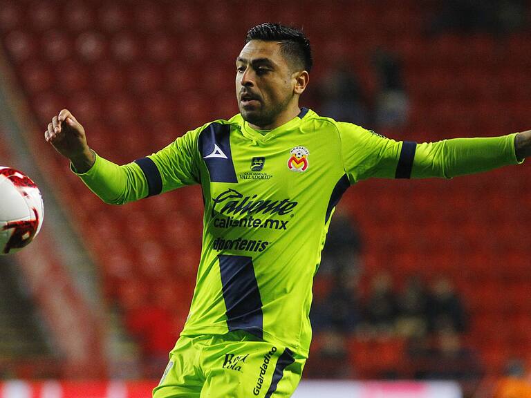 Exesposa de Gonzalo Jara demandó al futbolista por no pagar pensión alimenticia