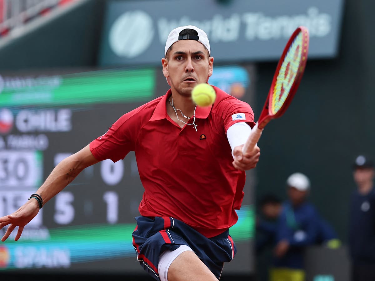 Alejandro Tabilo tras eliminación ante España por Copa Davis: “Muy triste, quería aportar muchísimo más para el equipo”