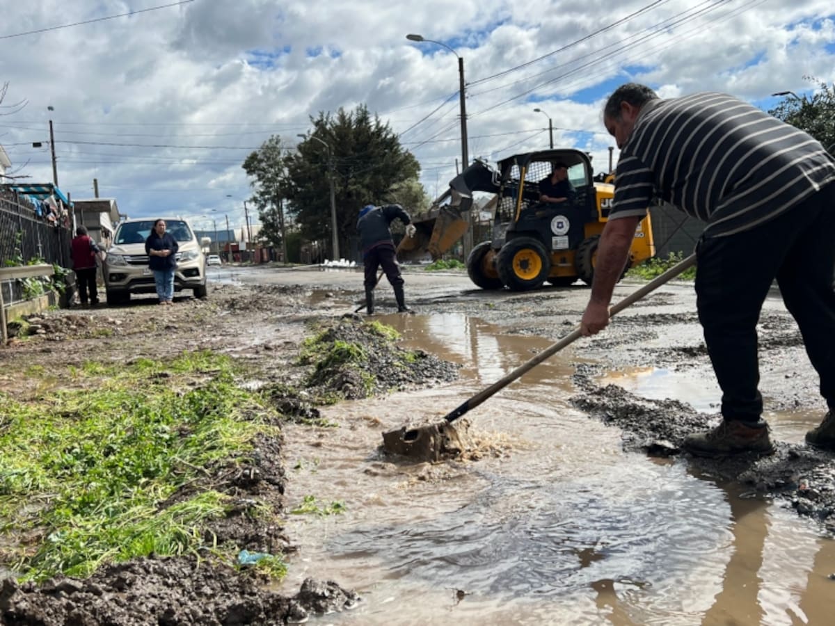Gobierno inicia fase de recuperación tras sistema frontal en la zona centro-sur: rutas de Los Ríos ya están habilitadas