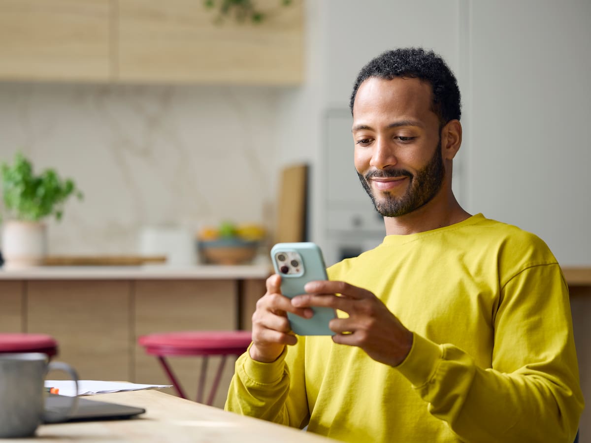 Amistades por internet: por qué cada vez más personas crean vínculos en redes sociales y videojuegos