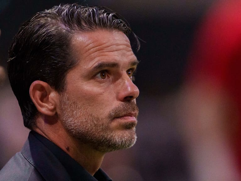 Fernando Gago está a una firma de ser el nuevo DT de la U de Chile