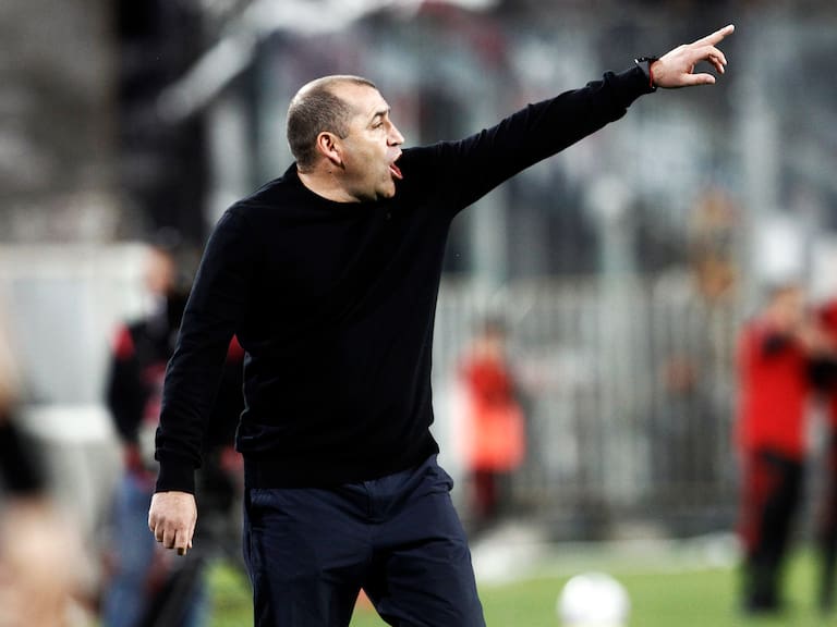 “Lo que hicimos es obligarlos...”: Cristián Muñoz explica la clave para el triunfo de Palestino sobre Colo Colo