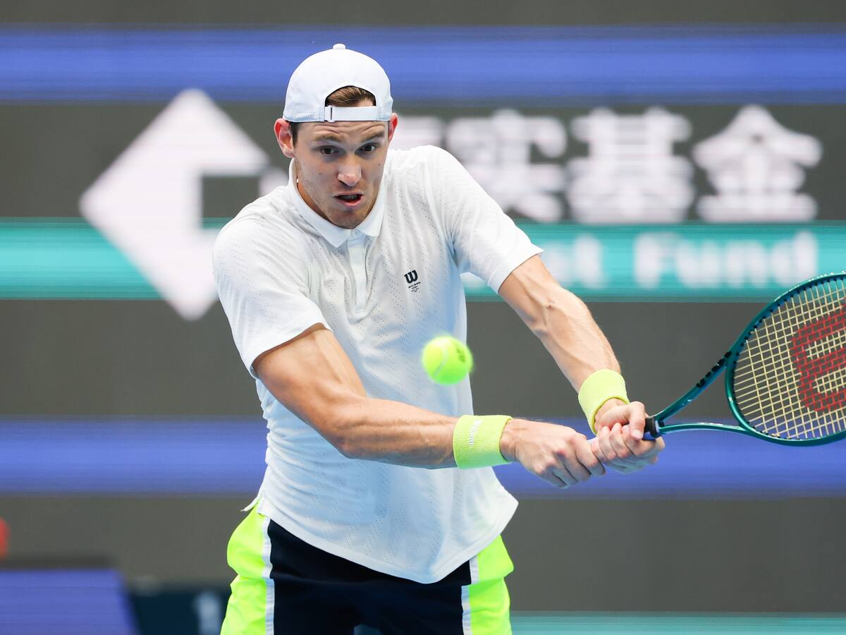 Con final polémico: Nicolás Jarry remonta y elimina a Elias Ymer en el ATP de Estocolmo
