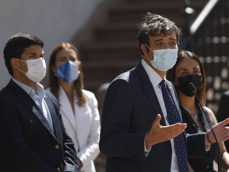 Ministros tras reunión con Presidente Piñera